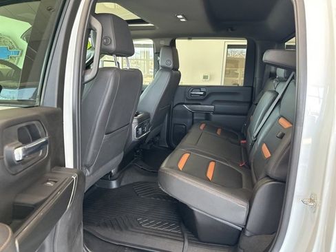 Used 2023 GMC Sierra 2500 AT4 w/ AT4 Preferred Package image 16
