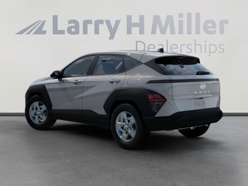 New 2026 Hyundai Kona SE FWD image 5