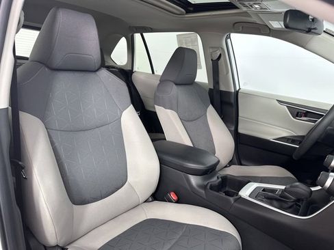 Used 2023 Toyota RAV4 XLE image 26