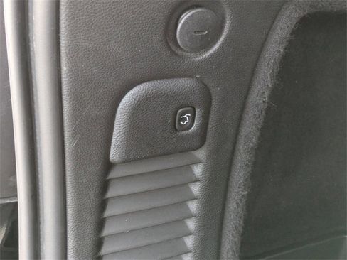 Used 2022 Dodge Durango R/T w/ Trailer Tow Group IV image 13