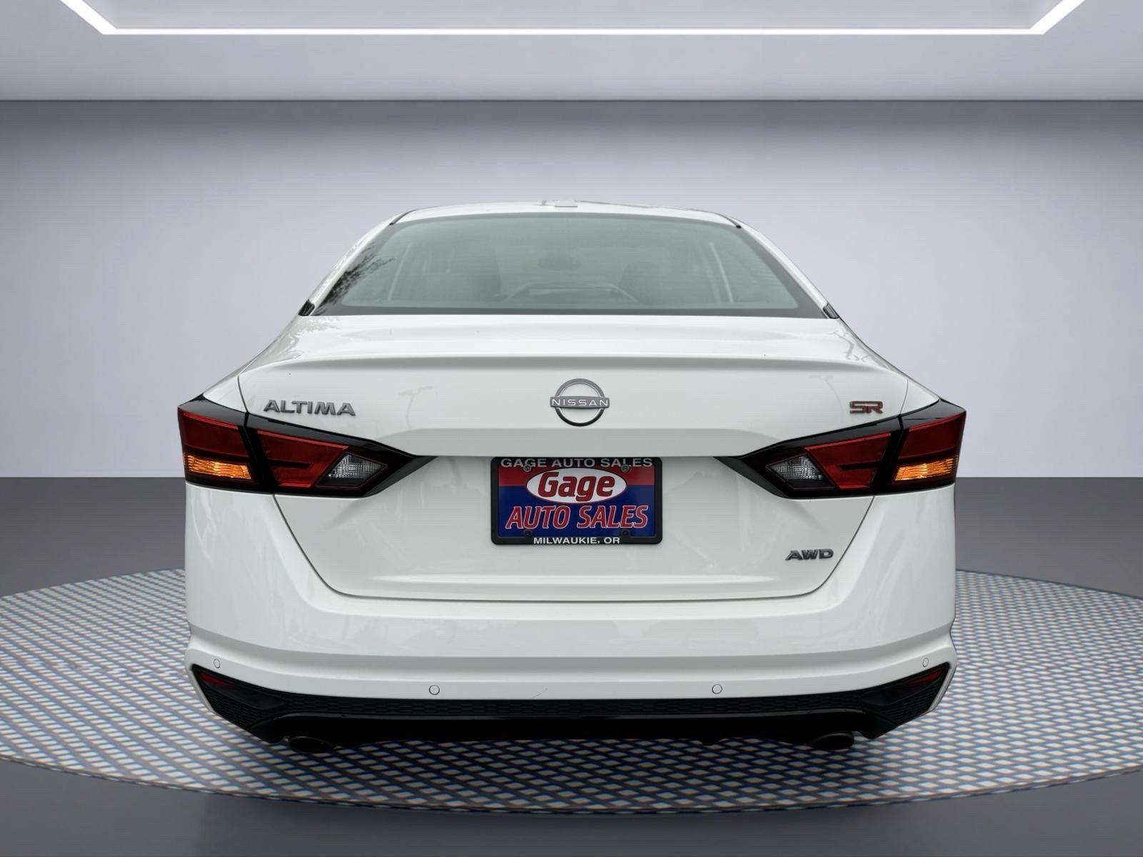 Used 2025 Nissan Altima 2.5 SR AWD/4WD image 5