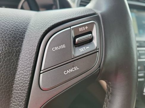 Used 2017 Hyundai Santa Fe Sport FWD image 26