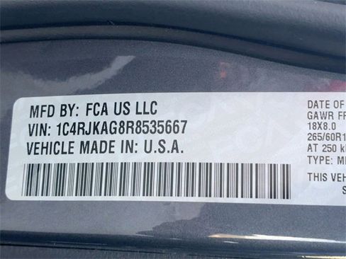 Used 2024 Jeep Grand Cherokee L Laredo image 36