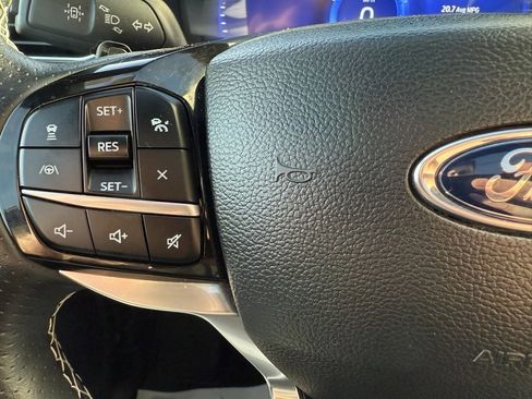 Used 2022 Ford Explorer ST w/ Equipment Group 401A image 18