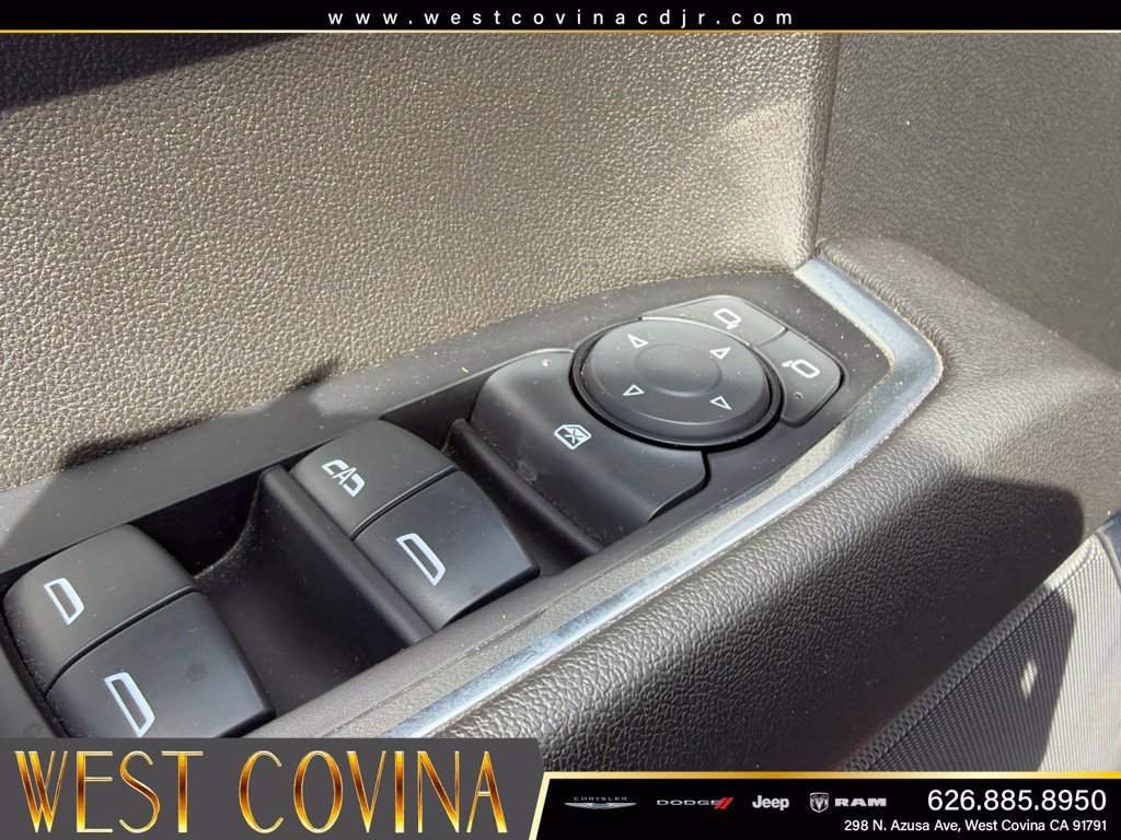 Used 2022 Chevrolet Silverado 1500 LT RWD image 18