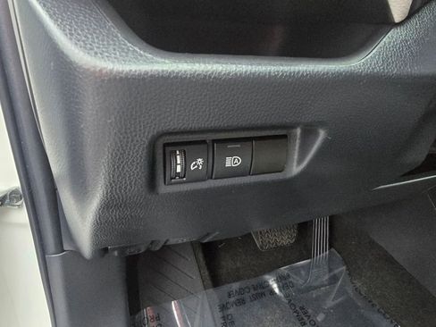 Used 2023 Toyota RAV4 XLE image 18