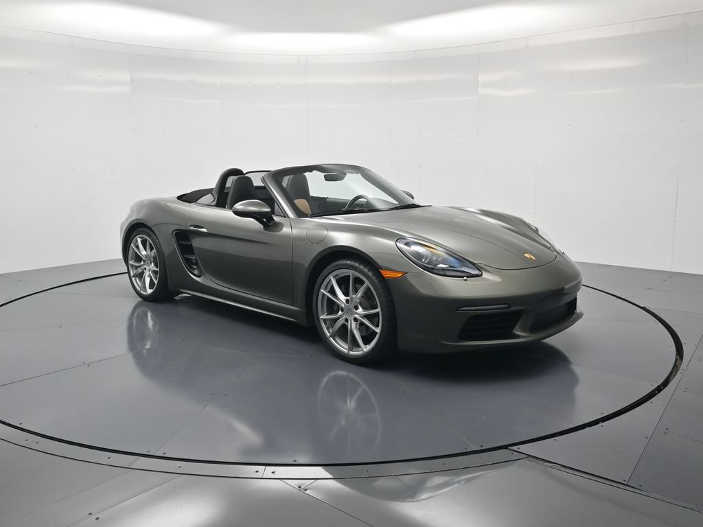 Used 2021 Porsche 718 Boxster RWD image 41