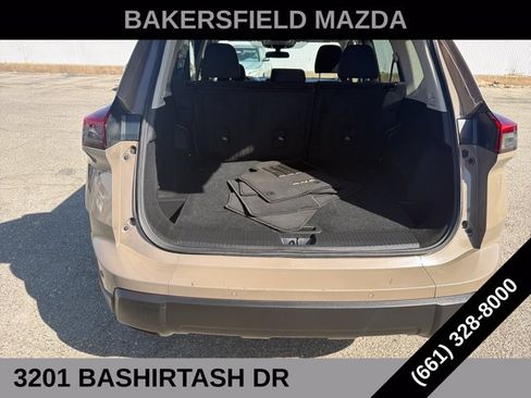Used 2025 Nissan Rogue SV AWD/4WD image 12