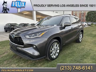 Used 2022 Toyota Highlander Limited