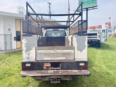 Used 2015 Chevrolet Silverado 3500 W/T w/ WT Convenience Package image 4