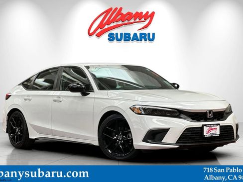 Used 2023 Honda Civic Sport image 1