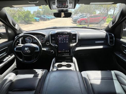 Used 2023 RAM 1500 Big Horn AWD/4WD image 10