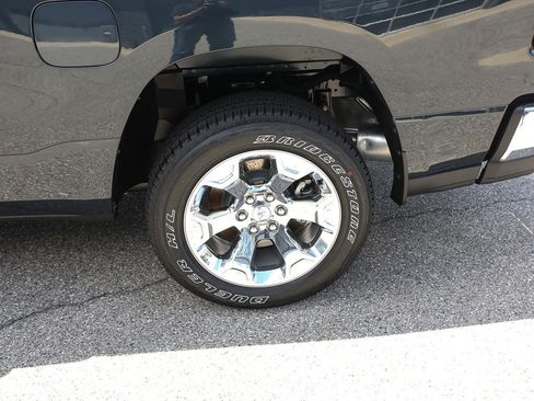New 2026 RAM 1500 Big Horn AWD/4WD image 4