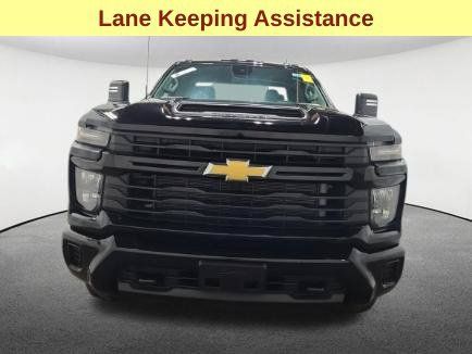 Used 2024 Chevrolet Silverado 2500 Custom w/ Custom Convenience Package AWD/4WD image 4