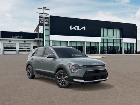 New 2026 Kia Niro EX image 9