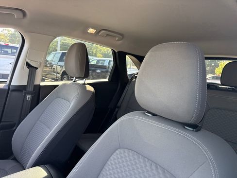 Used 2022 Ford Escape SE w/ Convenience Package image 31