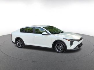 Used 2025 Kia K4 FWD video 2