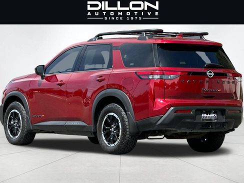 Used 2025 Nissan Pathfinder Rock Creek AWD/4WD image 6