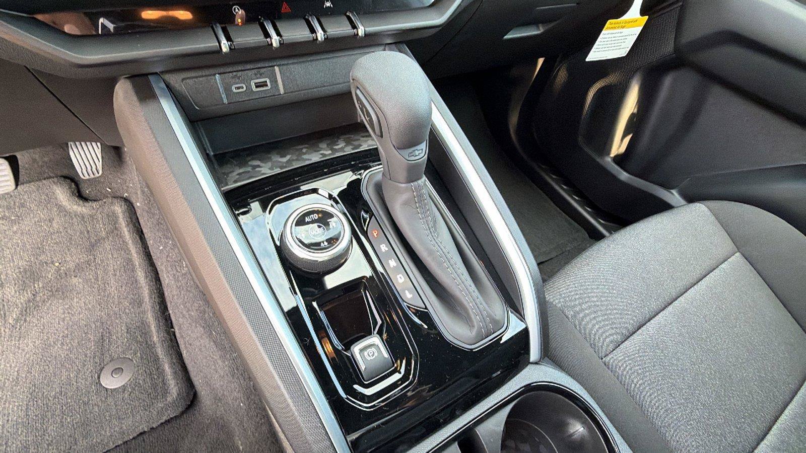 New 2026 Chevrolet Colorado Trail Boss AWD/4WD image 25