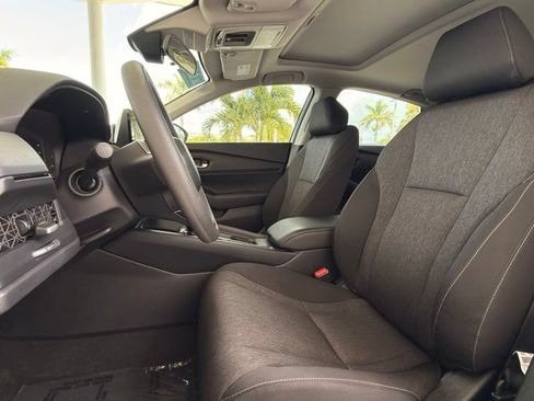 Used 2025 Honda Accord SE image 4
