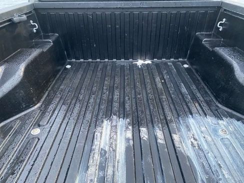 Used 2021 Toyota Tacoma TRD Off-Road image 8