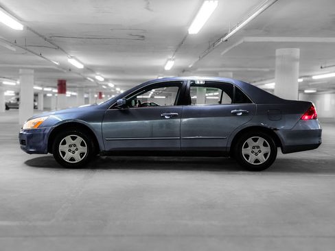 Used 2007 Honda Accord LX image 12