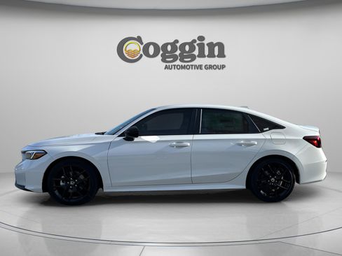 Certified 2026 Honda Civic Sport image 3