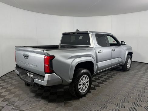 Used 2024 Toyota Tacoma SR5 RWD image 7