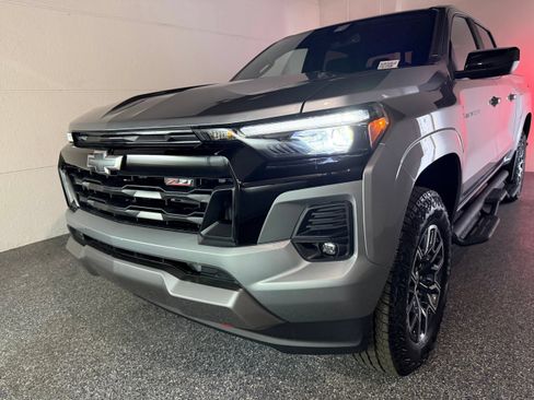Used 2026 Chevrolet Colorado Z71 AWD/4WD image 46