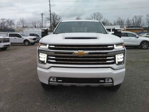 Used 2022 Chevrolet Silverado 2500 High Country image 5