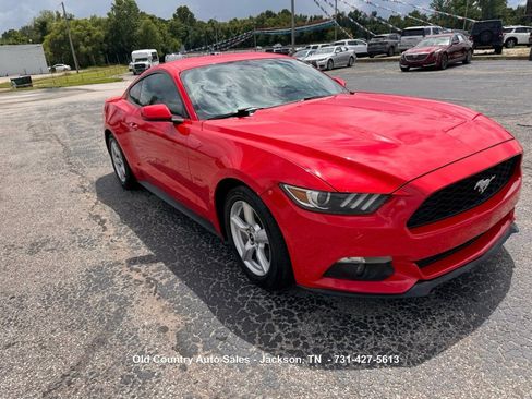 Used 2016 Ford Mustang Coupe RWD image 3