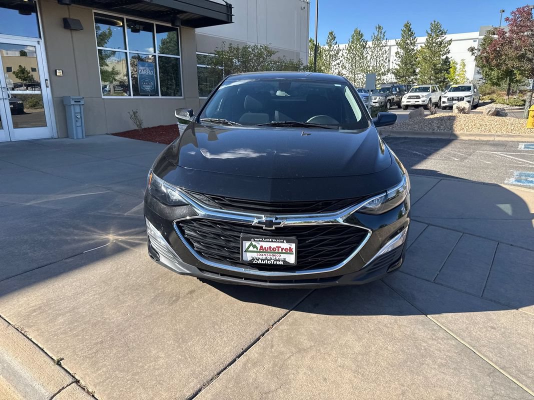 Used 2021 Chevrolet Malibu RS FWD image 3