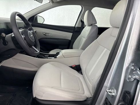 Used 2025 Hyundai Tucson SEL FWD image 26
