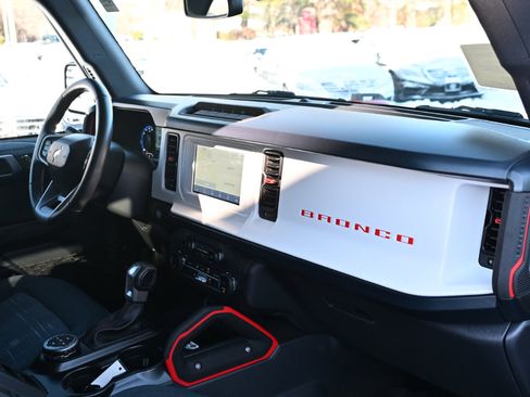 Used 2023 Ford Bronco Heritage Edition image 41