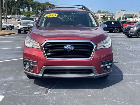 Used 2019 Subaru Ascent Touring AWD/4WD image 2