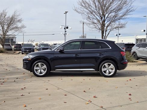 Used 2019 Audi Q5 2.0T Premium Plus w/ Premium Plus Package image 12