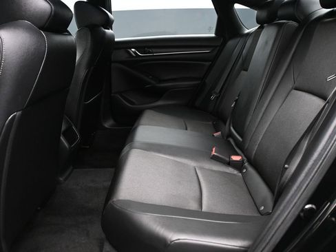 Used 2020 Honda Accord Sport image 11