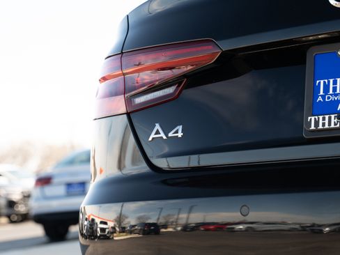 Used 2018 Audi A4 2.0T Premium Plus w/ Premium Plus Package image 30