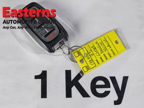 Used 2023 Chrysler Pacifica Touring-L FWD image 25