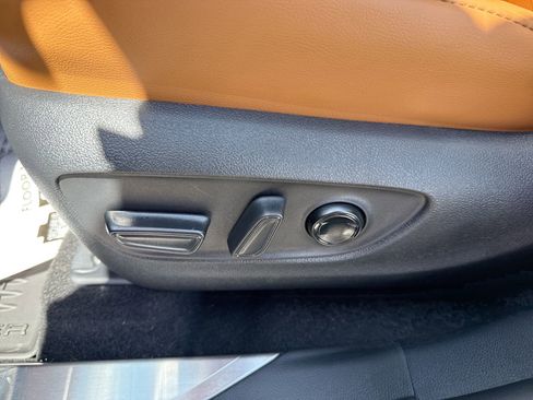 Certified 2026 Toyota Highlander Platinum image 14