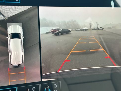 New 2026 GMC Yukon XL Denali image 18