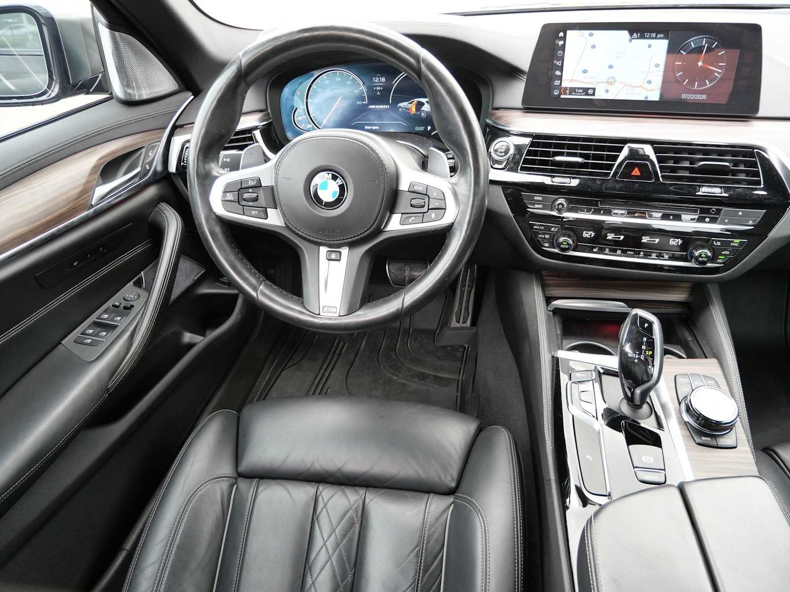 Used 2018 BMW M550i xDrive AWD/4WD image 9