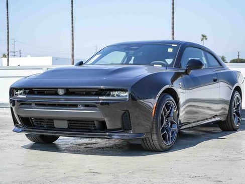 New 2026 Dodge Charger Scat Pack w/ Blacktop Package AWD/4WD image 4