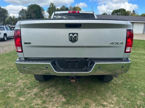 Used 2017 RAM 2500 SLT image 6