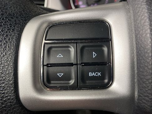 Used 2014 Dodge Charger SE w/ Sport Appearance Group image 7