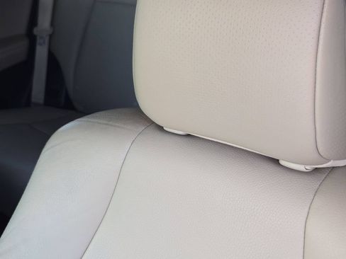 Used 2013 Toyota 4Runner Limited AWD/4WD image 16