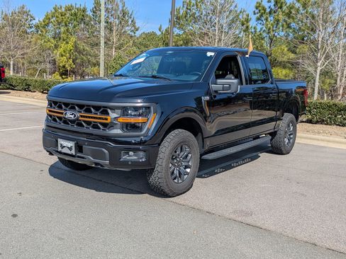 Certified 2025 Ford F150 Tremor w/ Bed Utility Package image 8