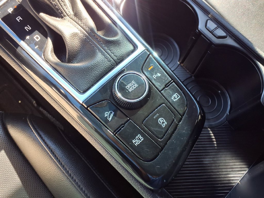 Used 2025 Kia Sportage EX FWD image 24