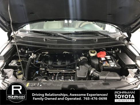 Used 2015 Ford Explorer XLT w/ Equipment Group 202A image 25