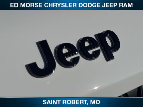 New 2025 Jeep Grand Cherokee L Altitude AWD/4WD image 9